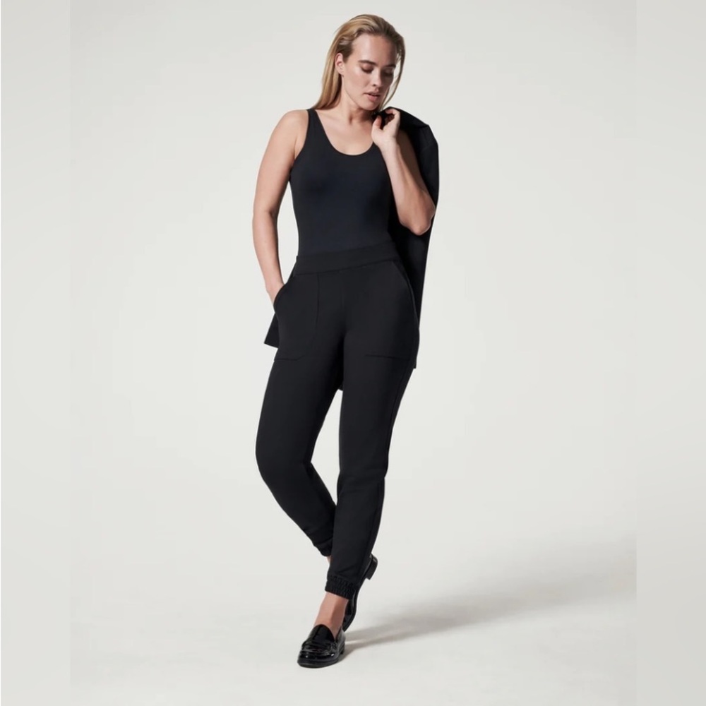 ❄️ SPANX 20350 The Perfect Pant, Jogger - Classic Black